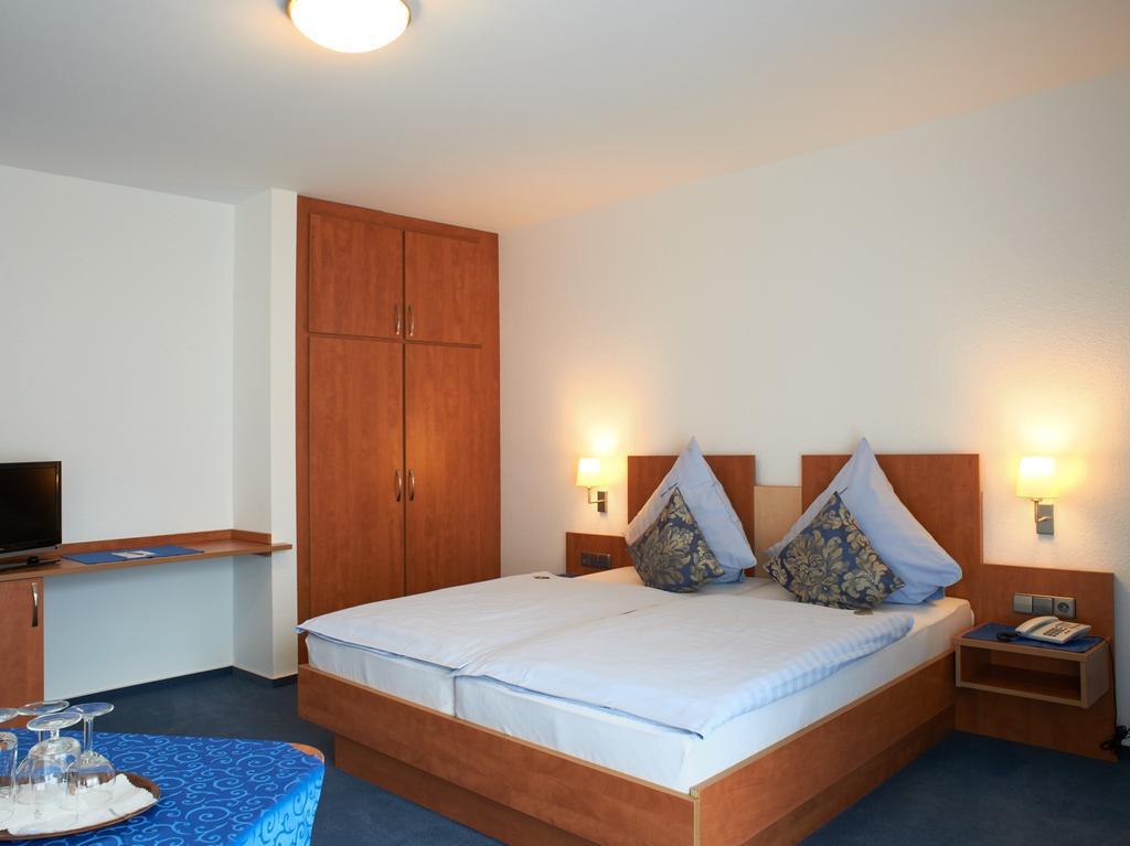Hotel Muenster Emmelshausen Εξωτερικό φωτογραφία